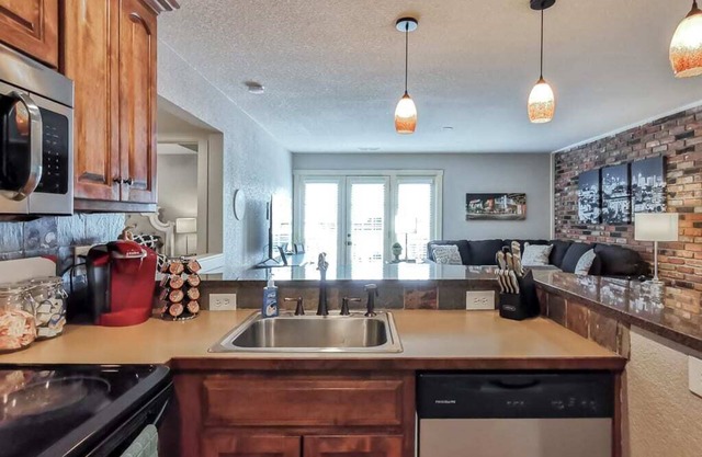 Amazing Locale 2KingBR/1BTH