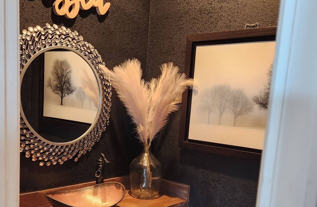 Amazing Mountain view home sleeps 18 ,Separate Mother in law quarters