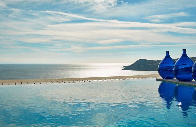 Amazing Myconian Villa | Prestige Guestroom C | 1 Bedroom | Private Pool & Beautiful Sea Views | Elia Beach