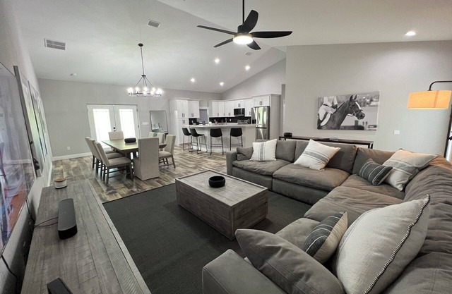 Amazing New Home 10 Min from WEC