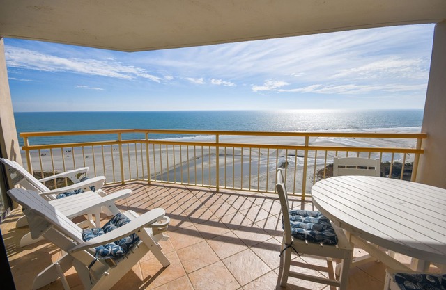 Amazing Ocean Views from this 2 bedroom condo