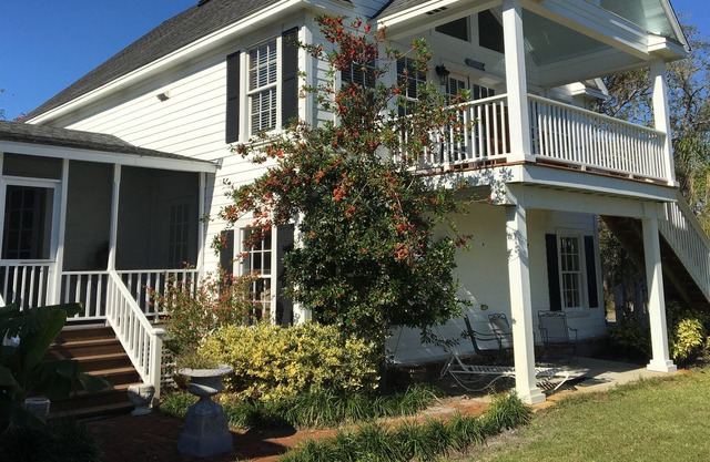 AMAZING PROPERTY WITH MARSH AND RIVER VIEW BEAUTIFULLY & COMFORTABLY APPOINTED