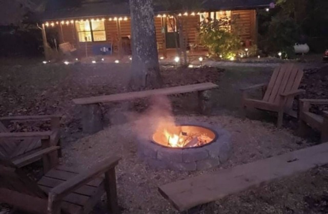 Amazing Spring Weather approaching! Book now & enjoy our Firepit under the stars