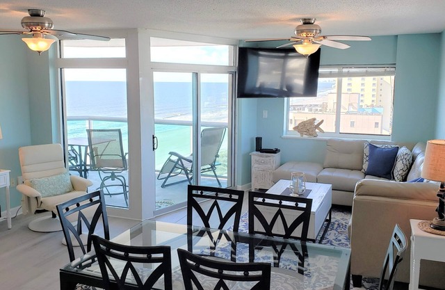 AMAZING VIEWS-Cherry Grove Oceanfront! Fall dates Avail, Year-round Hot Tub/Pool