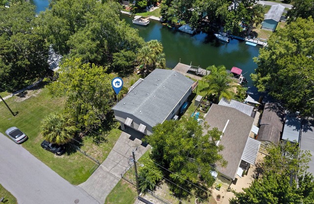 Amazing Waterfront House, Weeki Wachee - Use of Kayaks