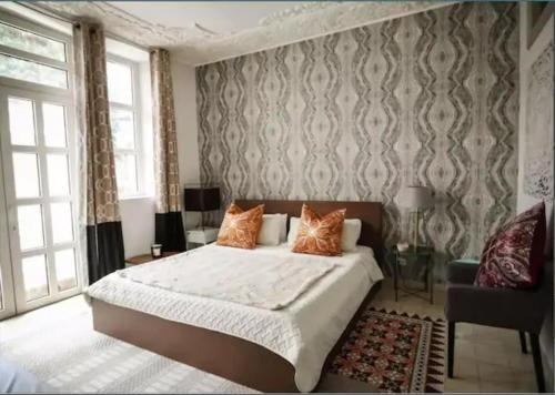 AmazINN Places Rooftop and Jacuzzi I