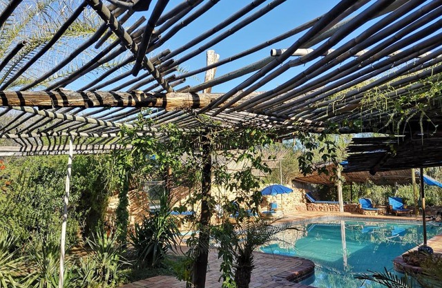 Amber Lagoon Backpackers Lodge