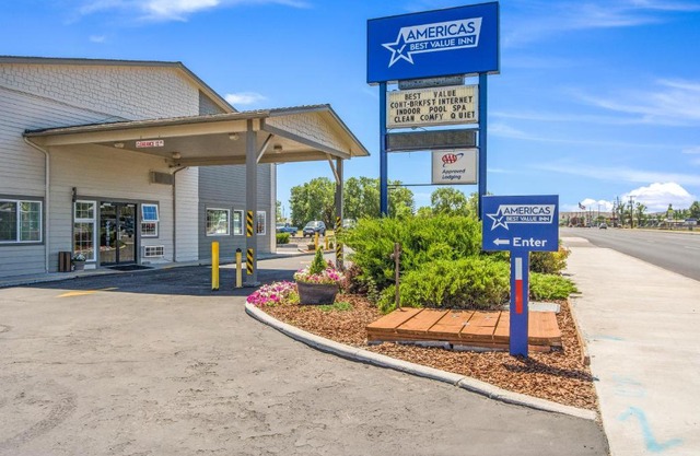 Americas Best Value Inn Burns