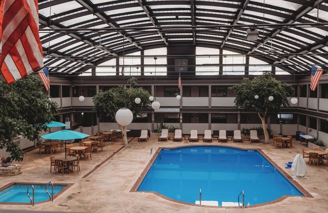 AmericInn by Wyndham Appleton Downtown