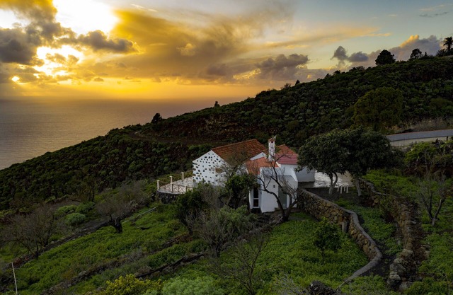 AN EXPERIENCE OF RELAXATION AND NATURE