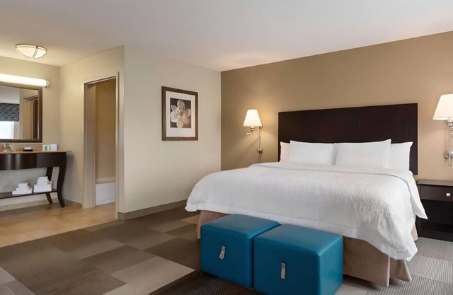 An Inviting Suite for Business & Leisure Trips!