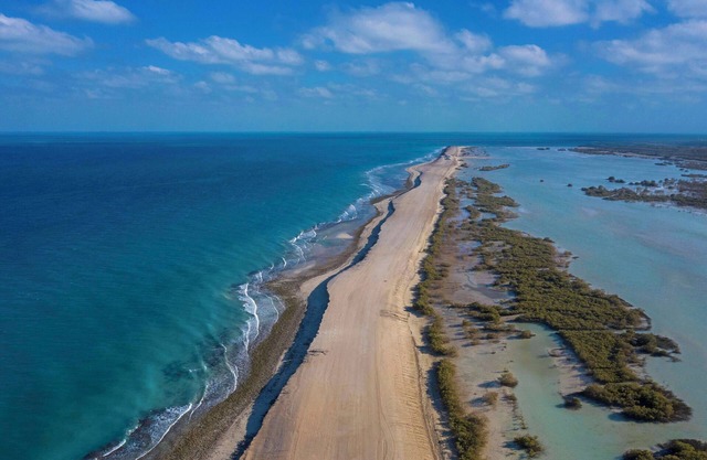 Anantara Sir Bani Yas Island Al Yamm Villa Resort