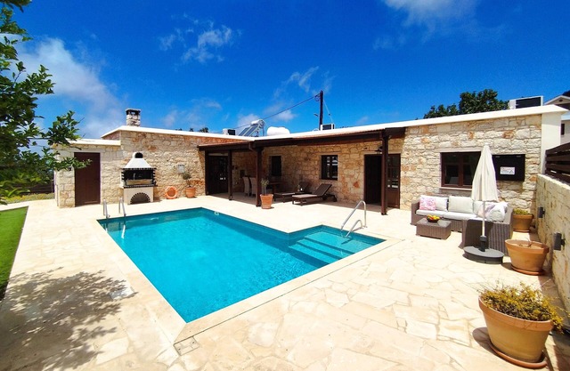 Anastasia's House - a single storey stone villa that sleeps 6 guests in 3 bedrooms