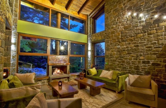 Anavasi Mountain Resort