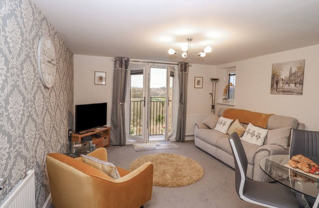 ANCHORS AWAY, family friendly in Whitby