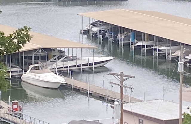 ANCHOR’S UP UNIT 1 NAUTICALLY INSPIRED 2 BR CONDO NEXT TO BAGNELL STRIP