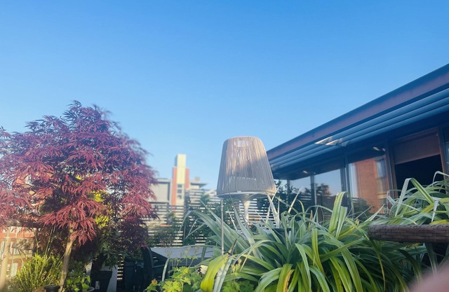 Ancoats Penthouse with Hot Tub