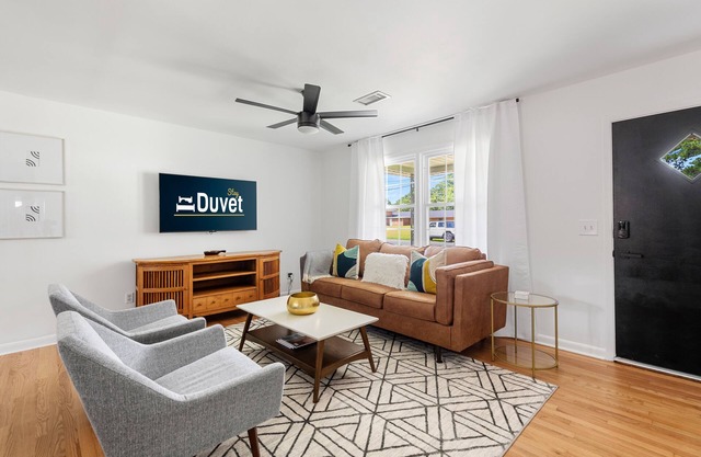 Angel Oak: Beautiful Backyard