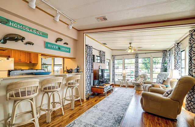 Angler's Paradise! Homosassa River Retreat w/Dock