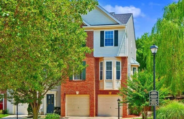 Annapolis Baystone House