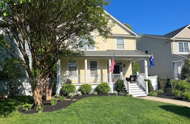 Annapolis gem with beautiful outdoor dining! Near U.S. Naval Academy