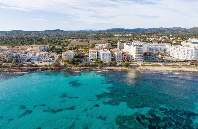 ANTIC 101 - Beautiful apartment facing the sea in s'Illot - Free Wifi