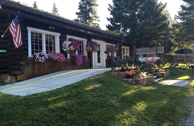 Antlers Lodge