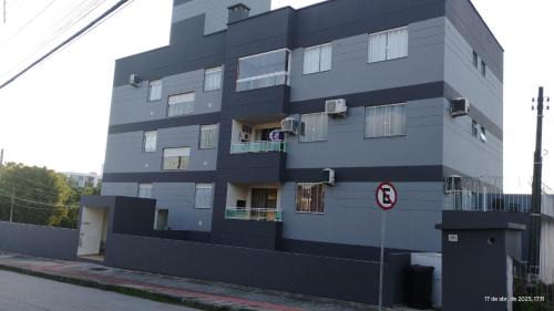 Apê aconchegante