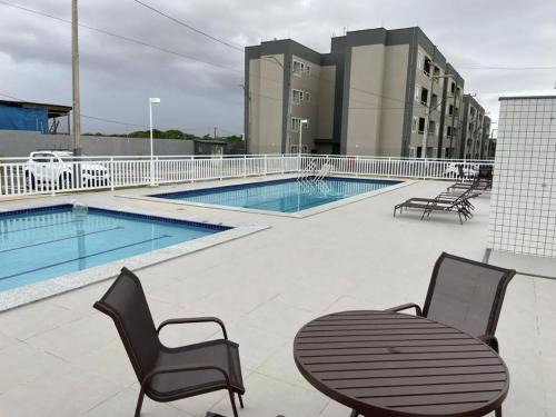 AP a 3KM das PRAIAS, com SUÍTE