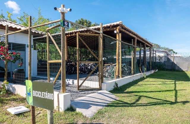 Ap in a Cond. W/pool at Praia do Forte Cvaf0220