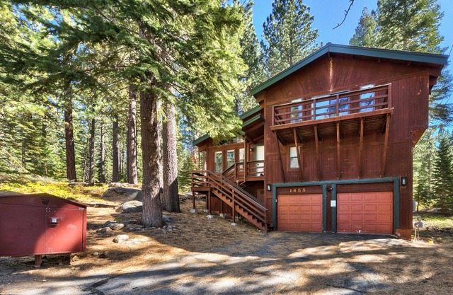 Apache Cozy Mountain Cabin 4BR, 3BA