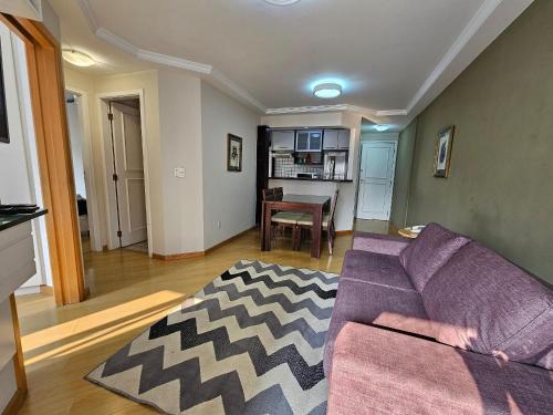 Apart/Hotel c/2 quartos e dois Banheiro Moema SP