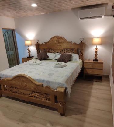 Aparta Suite Villa Roko