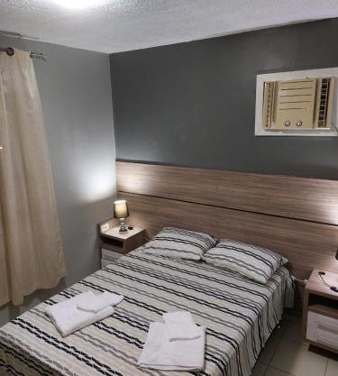 Apartamento a 8 Km do aeroporto e a 13 Km da praia da PontaNegra, próximo aos restaurantes fluantes