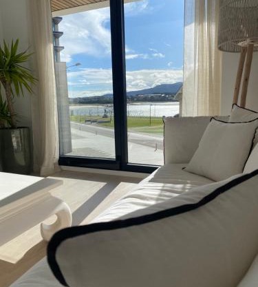 APARTAMENTO A ESTRENAR en FOZ COFRADIA DELUXE