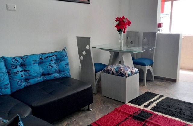 Apartamento Amoblados Cerca al Aeropuerto el Dorado en Bogotá