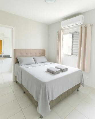 Apartamento c Ar condicionado 5 minutos UFU, Parque Sabia e Shopping