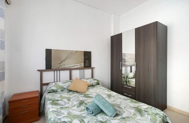 Apartamento cerca del mar A