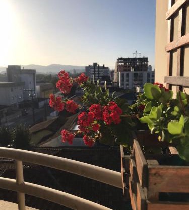 Apartamento completo em Joinville no Costa e Silva - Há 50 km das Praias SC