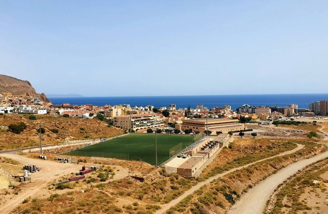 Apartamento con Piscina y Vistas al mar ,¡a 5 Minutos de la Playa!