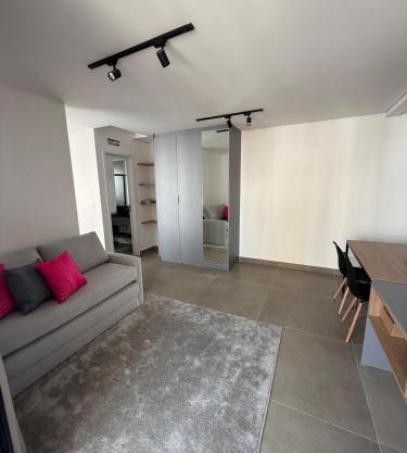 Apartamento em Santos na Ponta da Praia