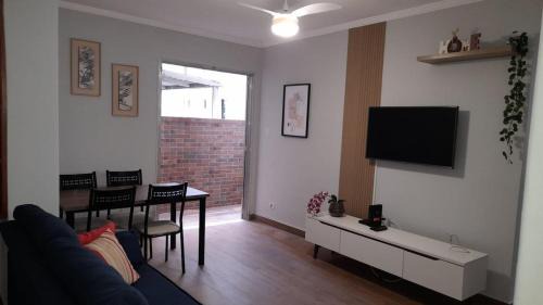 Apartamento Frente Praia Embaré - Varanda Aconchegante - Pet Friendly