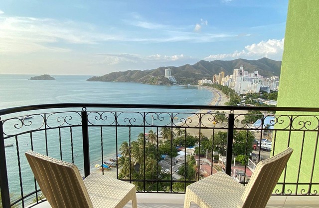 Apartamento Nuevo con Vista al mar