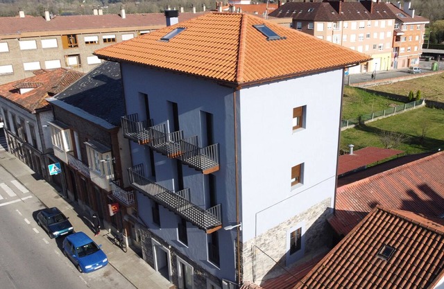 Apartamentos Puerta de Occidente