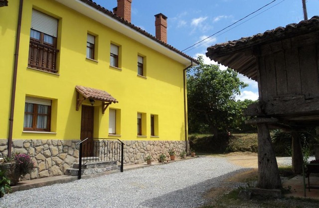 APARTAMENTOS RURALES PERNÚS