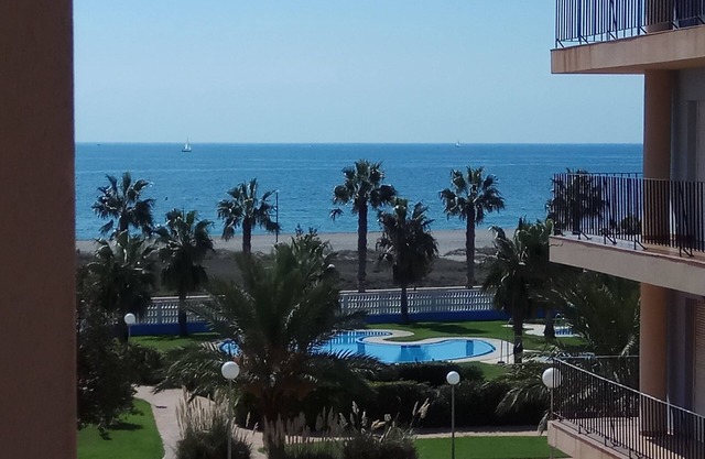 Apartemento Primera Línea de Playa Almerimar