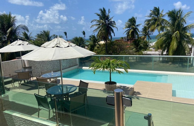 Apartment 50m from the beach in Enseada dos Corais, come and enjoy.