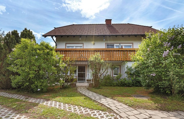 Apartment 'Ilona' with Shared Terrace, Shared Garden and Wi-Fi