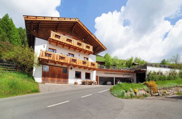 Apartment 'Oberhof Apt Nagelstein' with Mountain View, Shared Terrace and Wi-Fi