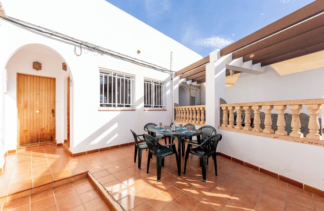 Apartment 'Maracas 1' with Shared Terrace and Air Conditioning